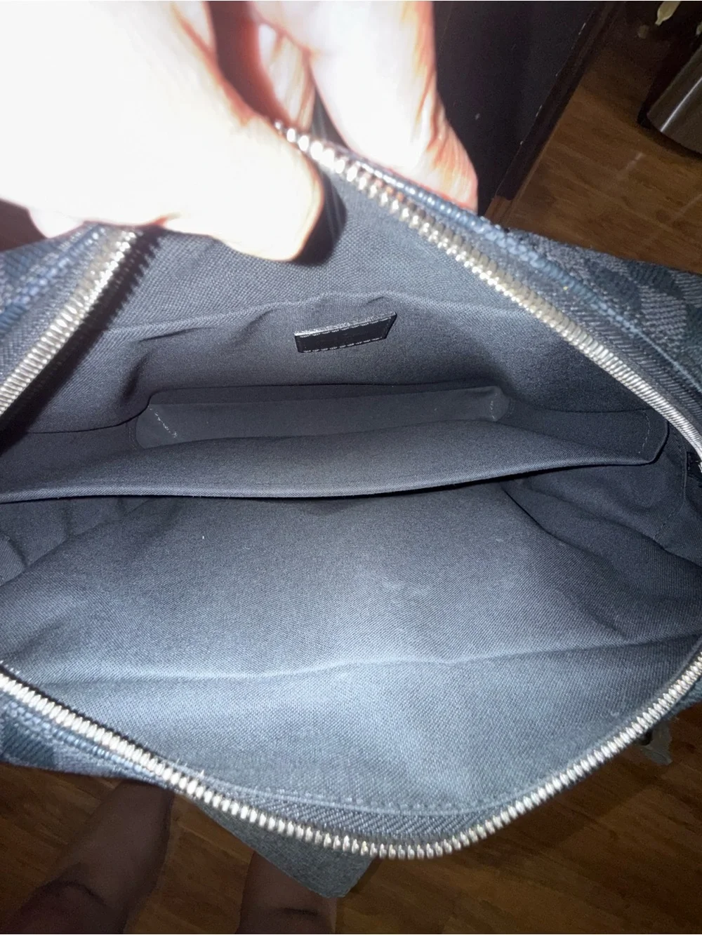 Louis Vuitton Graphite ICare